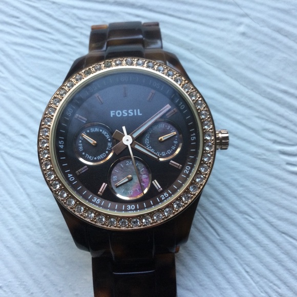 Fossil Tortoiseshell Watch With Rose Gold, Shell & Crystal Accents - Picture 5 of 9